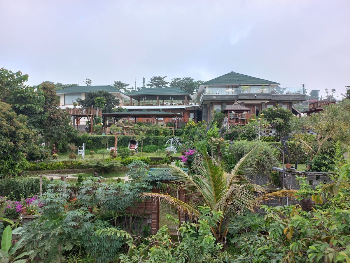 Villa View Bintang, Bandung