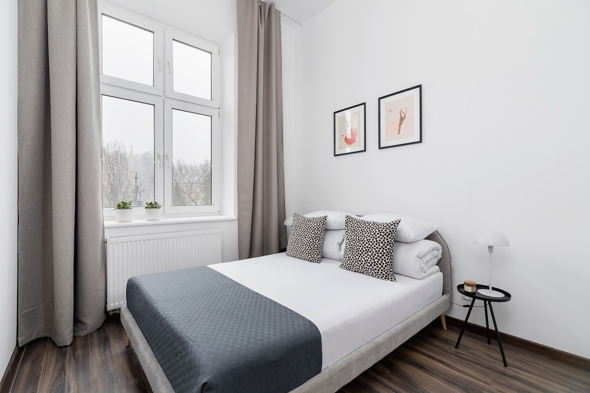3 Bedroom Apartment / Podgorze Krakow