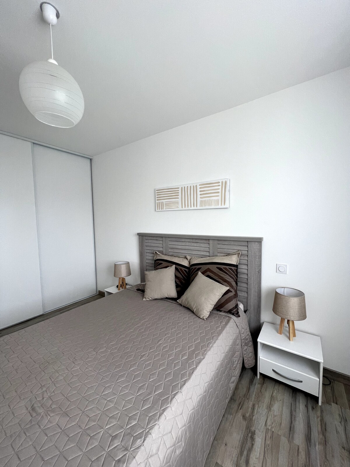 Chambre beige, Villa Viognier (avec piscine)