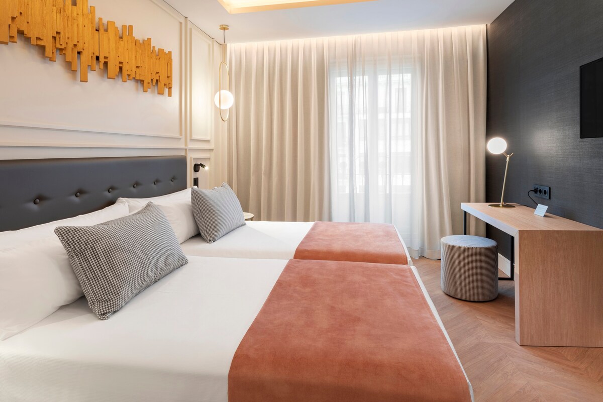 Catalonia Goya 4* Hotel - Premium Exterior room
