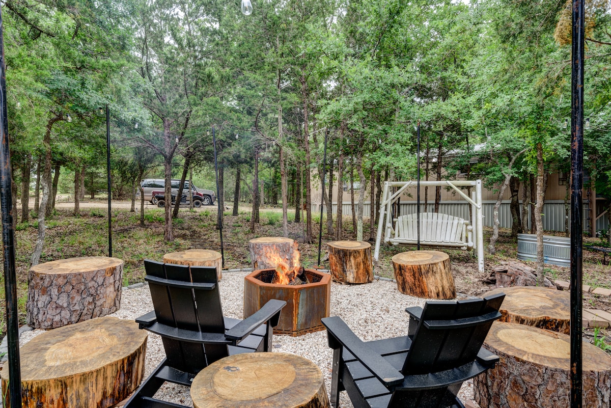 Lake Somerville Treehouse