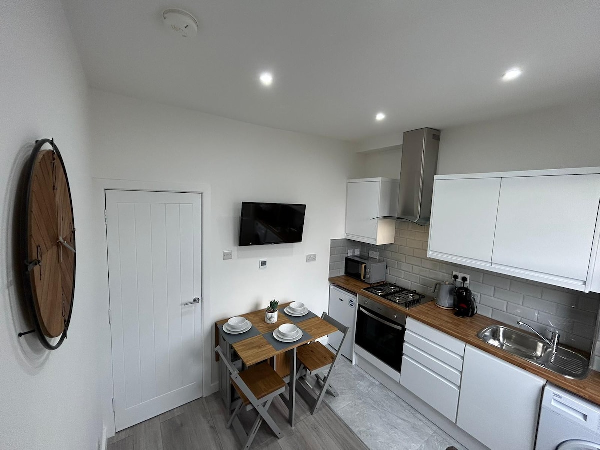 Modern New 1 Bedroom Flat Oval/Kennington Flat No3