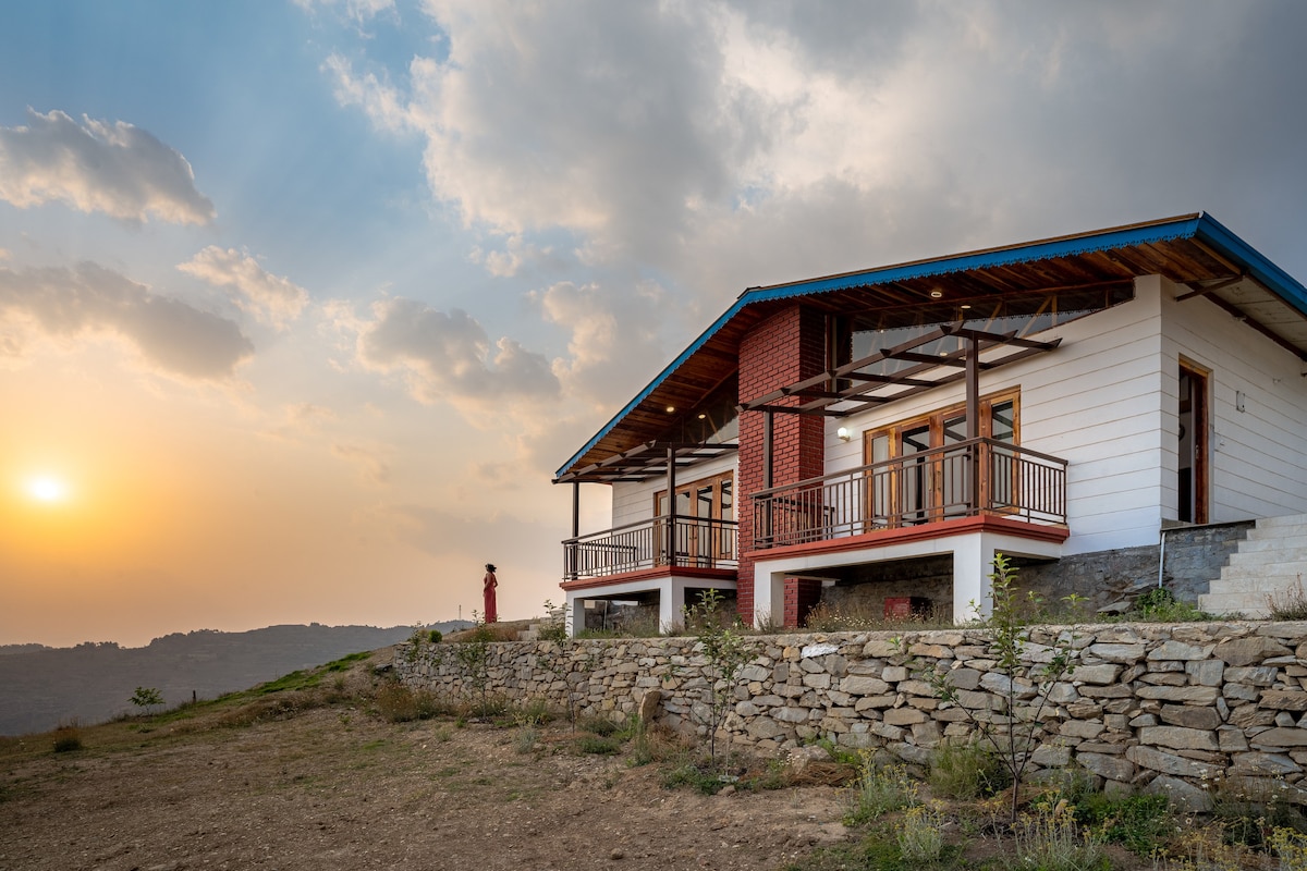 A Peaceful Villa | Hideaway in Chakrata