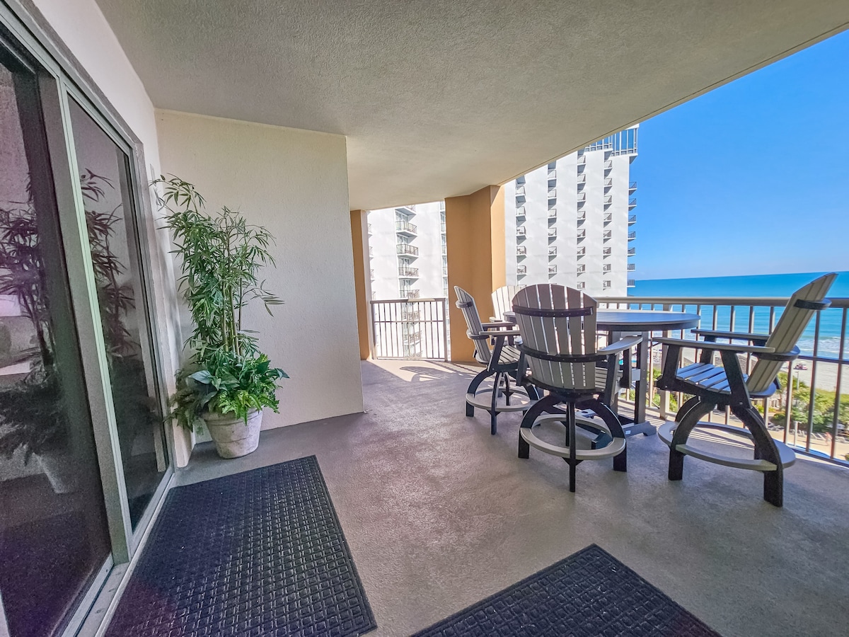 Newly remodeled Ocean Front 3 bedroom Condo