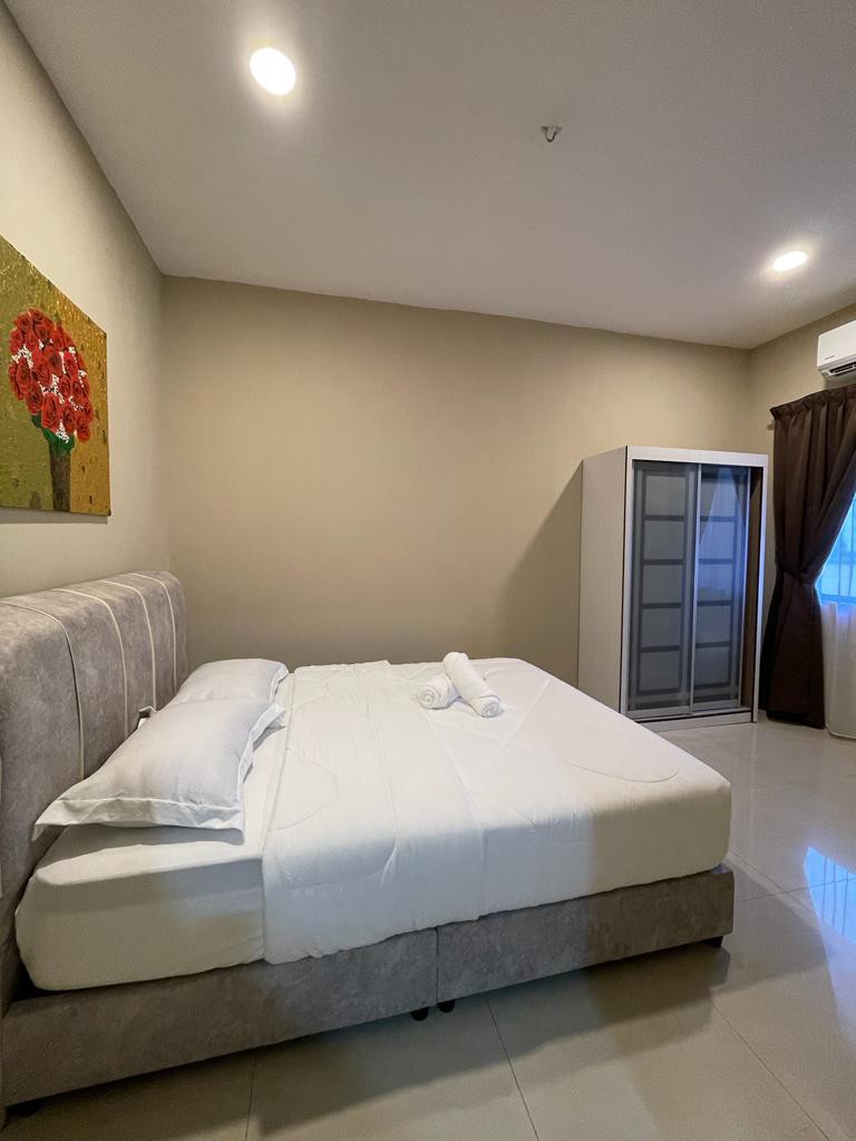 Homstay Wakaf Tapai; 4 Rooms With wifi & Smart TV