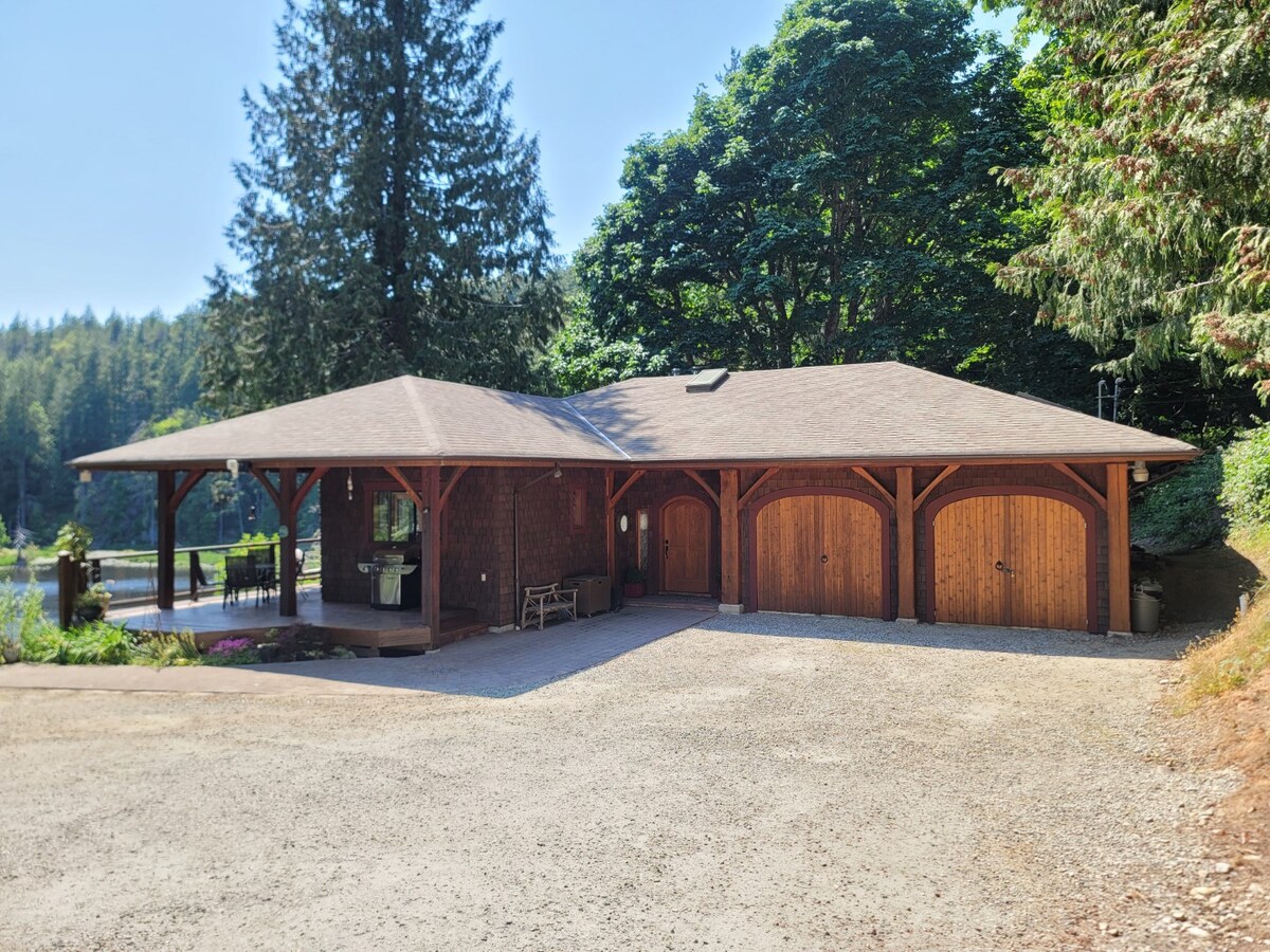 Beaver Hollow - Entire Timber-frame Home