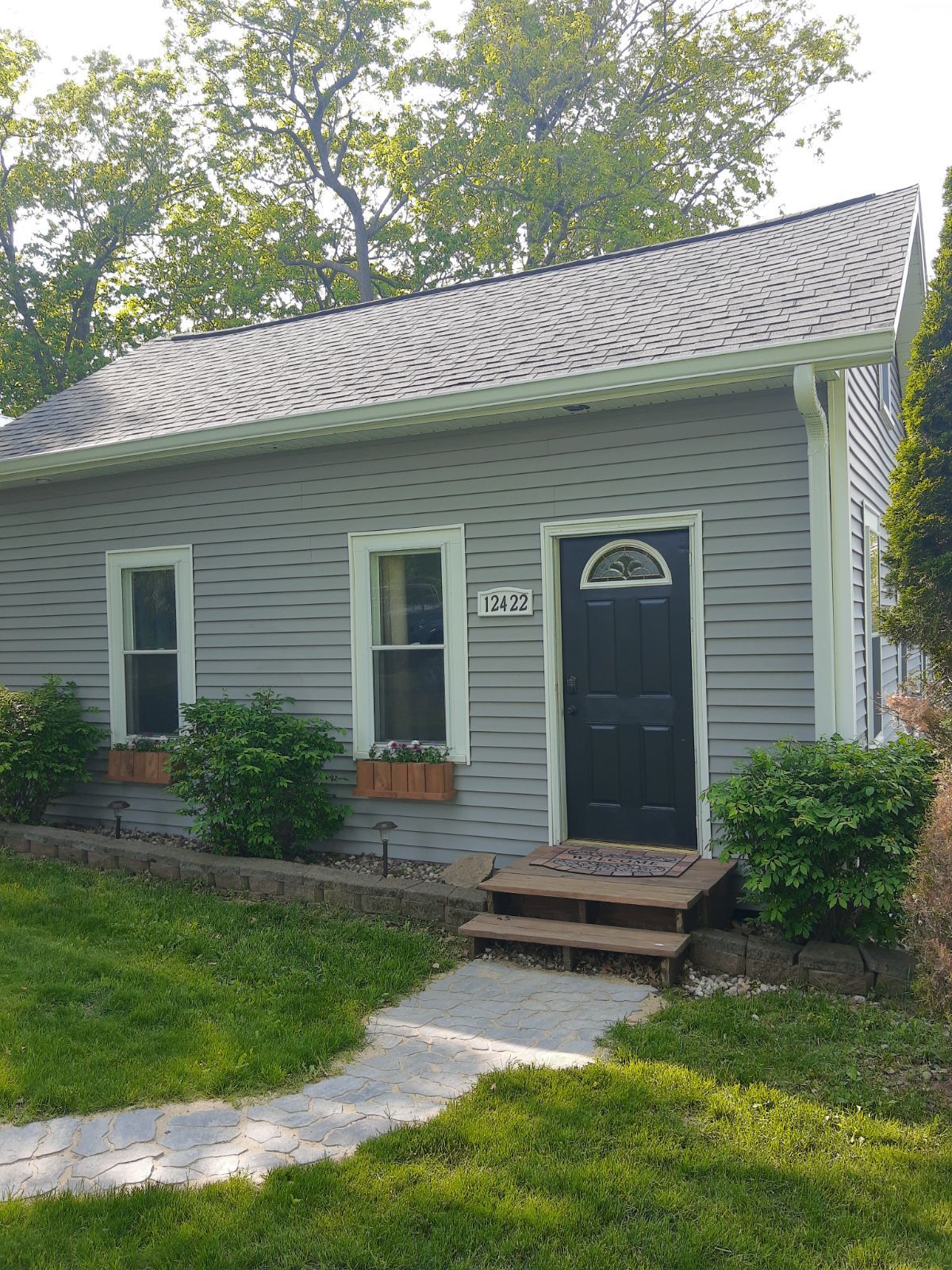 Cottage Near Devil's Lake