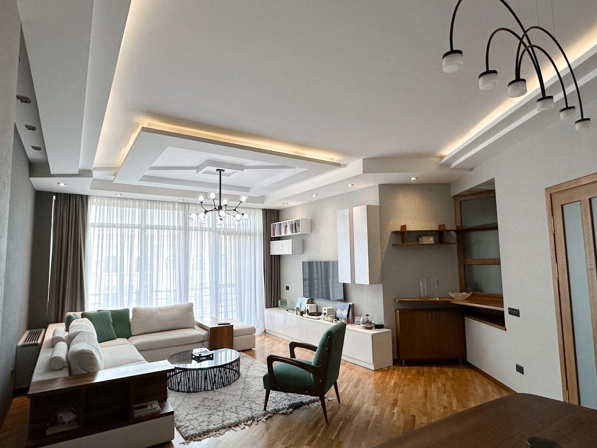 Modern, spacious apartment in the heart of Baku