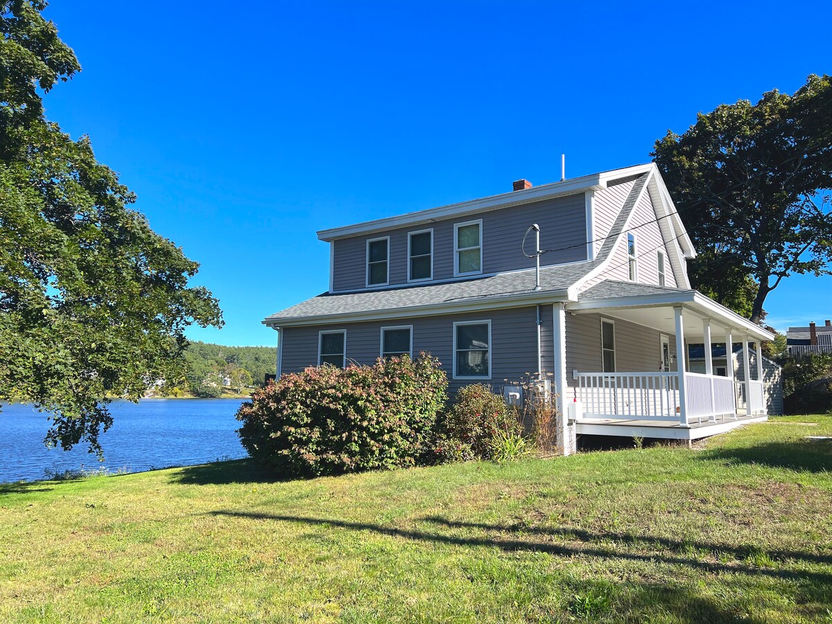 Maine Tide House Overlooking Kennebec River