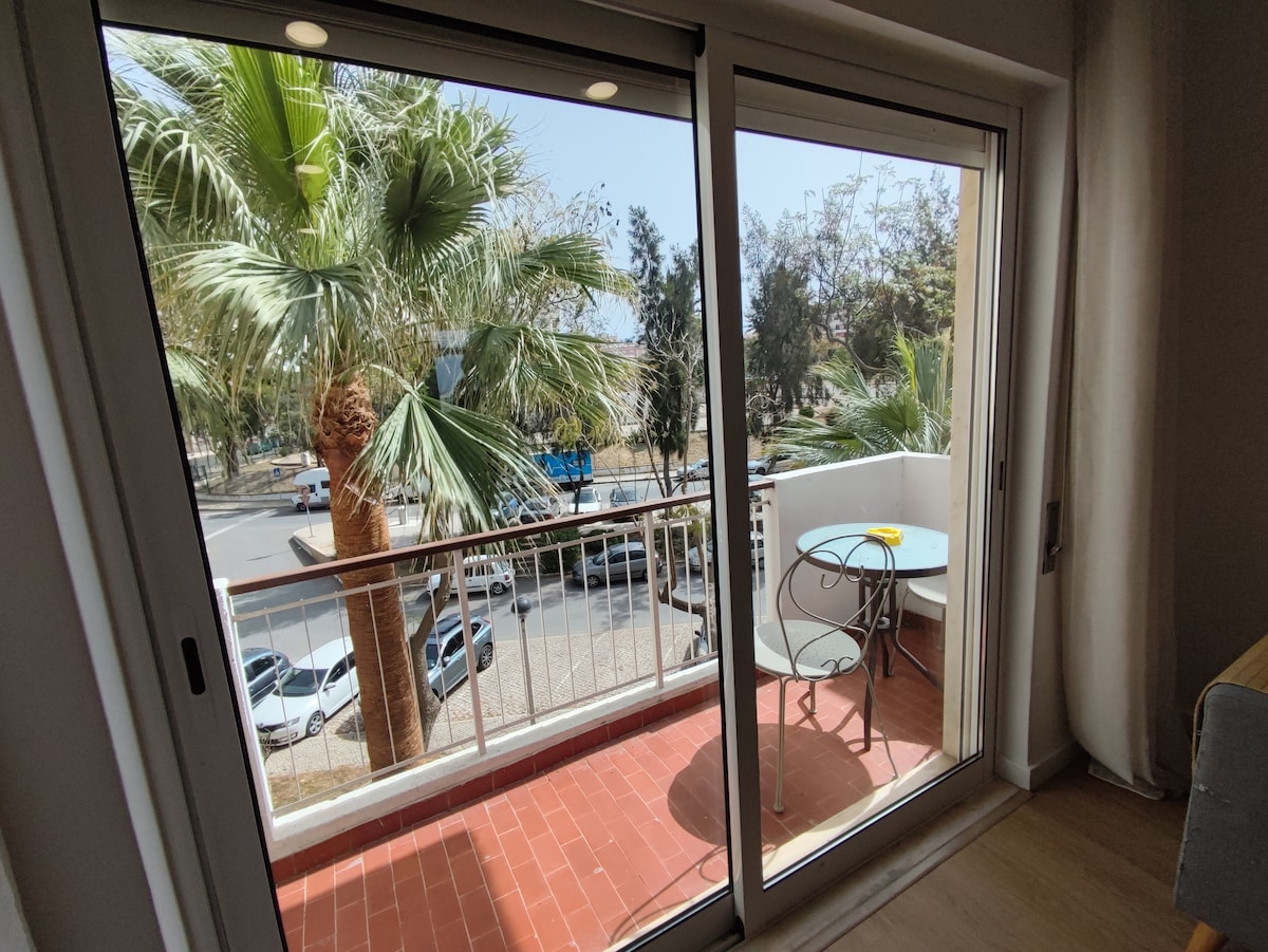 Chic & Spacious 3BR Faro Flat