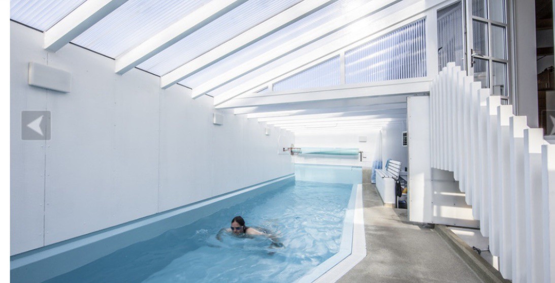 Family home with thermal pool