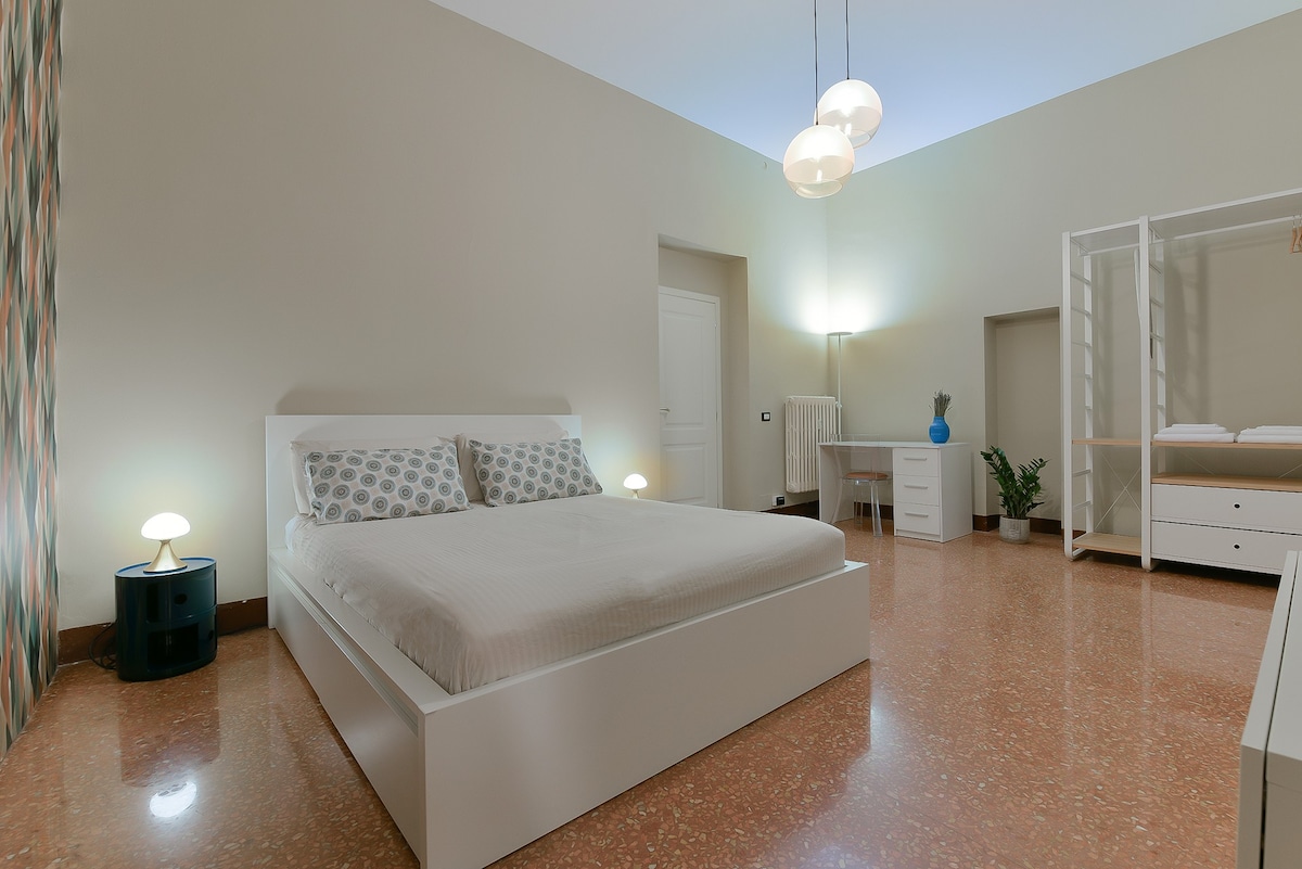 Charming bolognese flat in the heart of Bologna