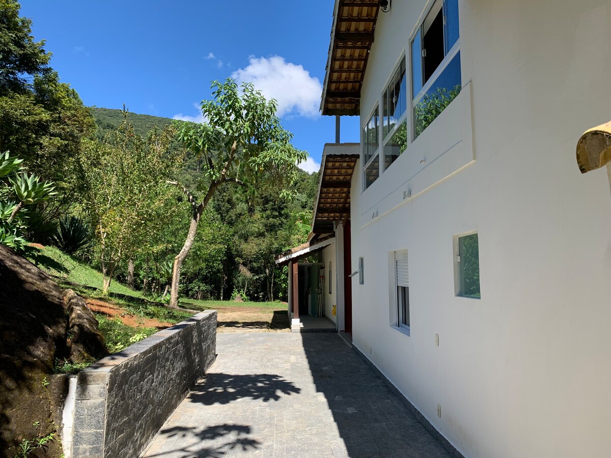 Lindo Sítio na Serra do Lopo, Extrema MG