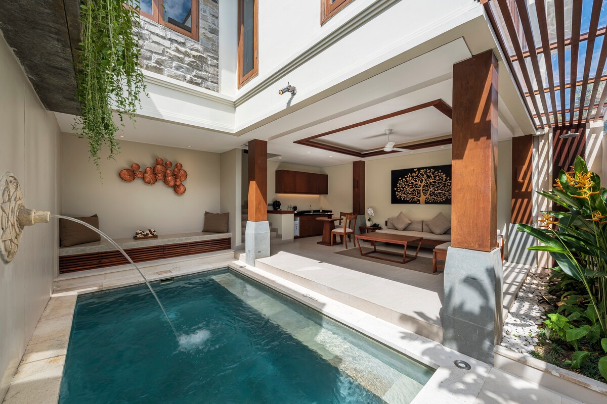 Nusa Dua | 01 Bedroom Luxury Pool Villa