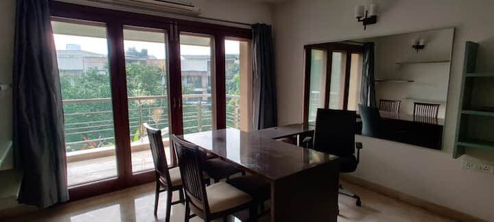 A 4bhk Penthouse in Lavelle Road