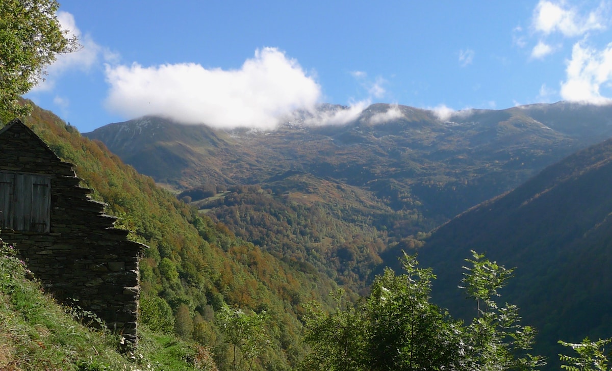 Grange isolée en montagne