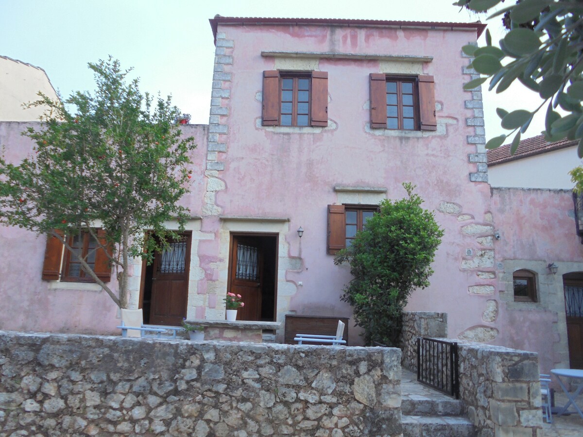 Traditional Guest House Efcharis