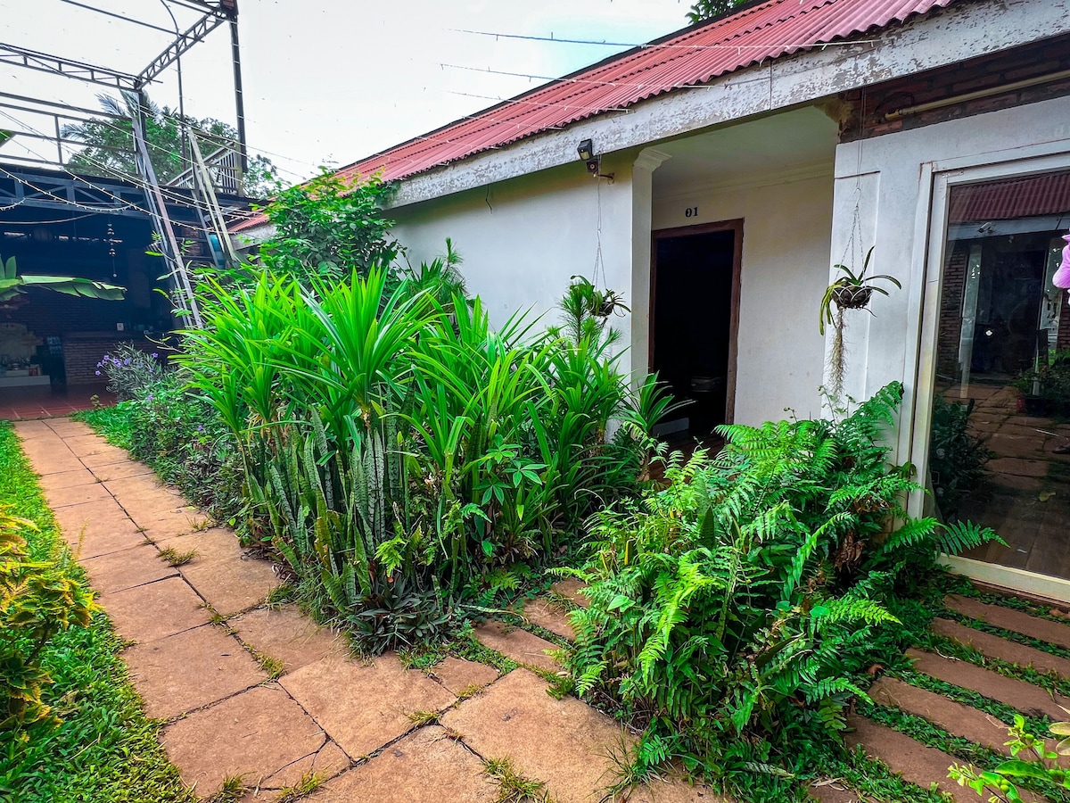 月拉塔纳克客房（ Moon Ratanakak Guesthouse ）