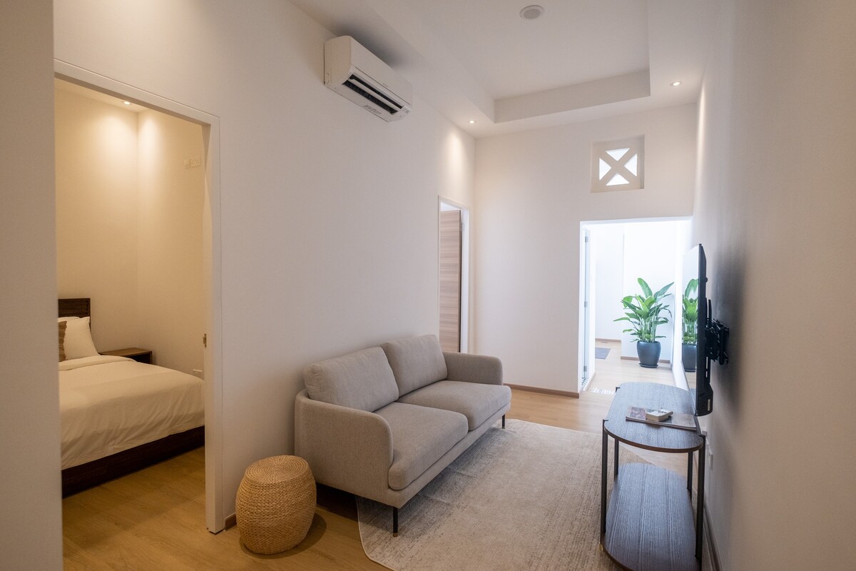 Bugis Street One Bedroom Serviced Apt FT02