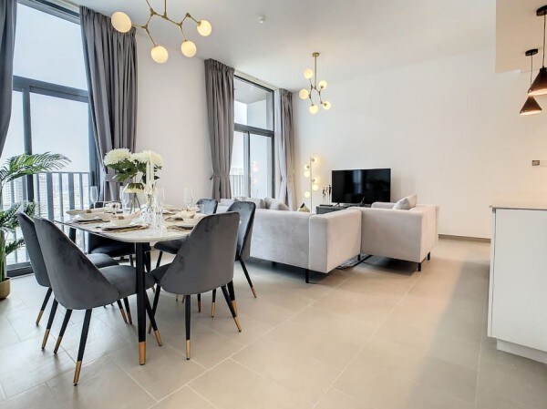 Modern and Elegant Two Bedroom Apartment in JVC