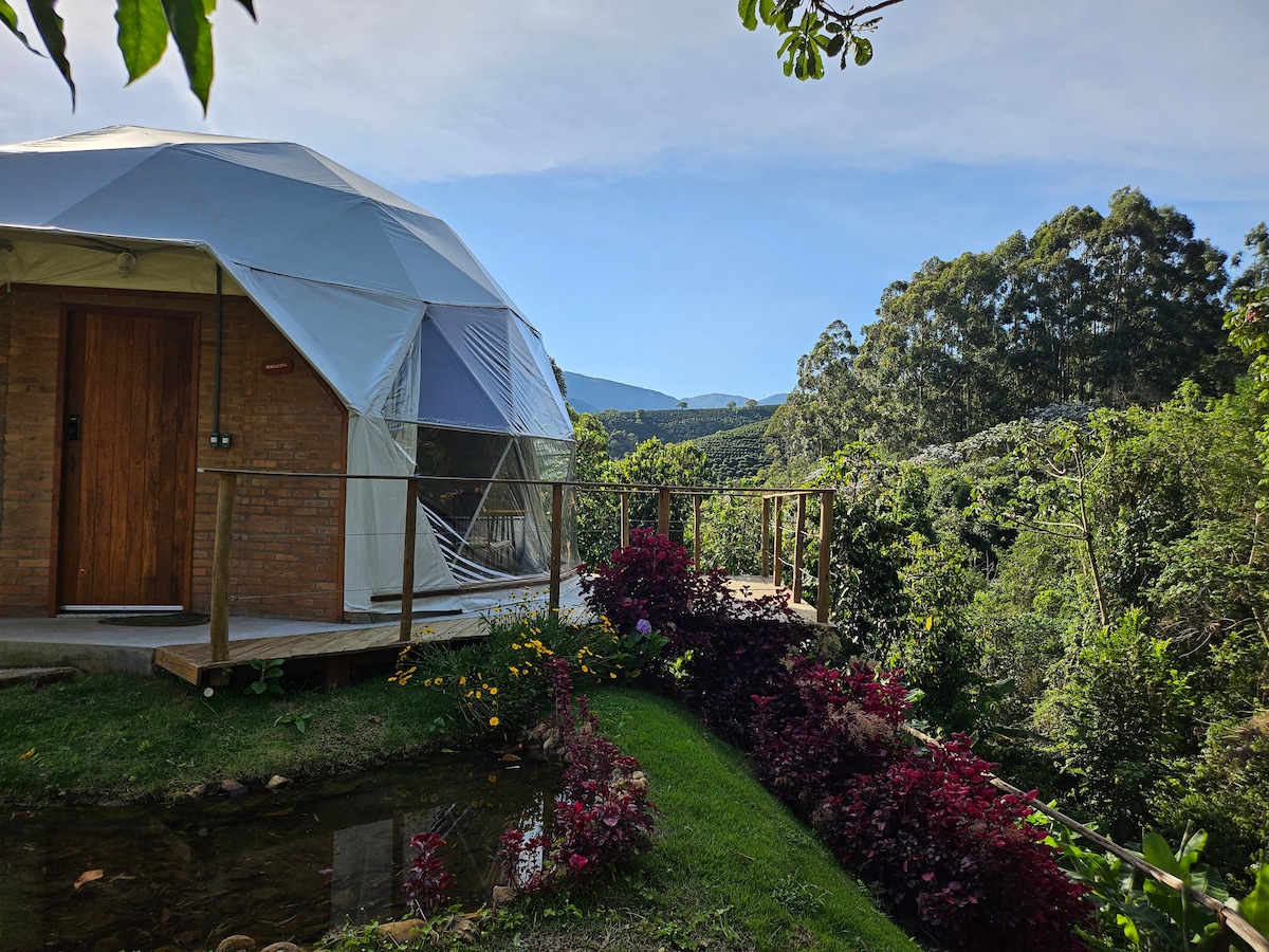 1° Glamping da Serra do Caparaó - Domo Terracota