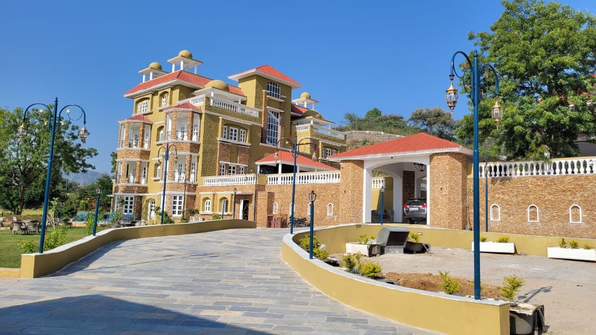 Amaatra Resort - Your Home