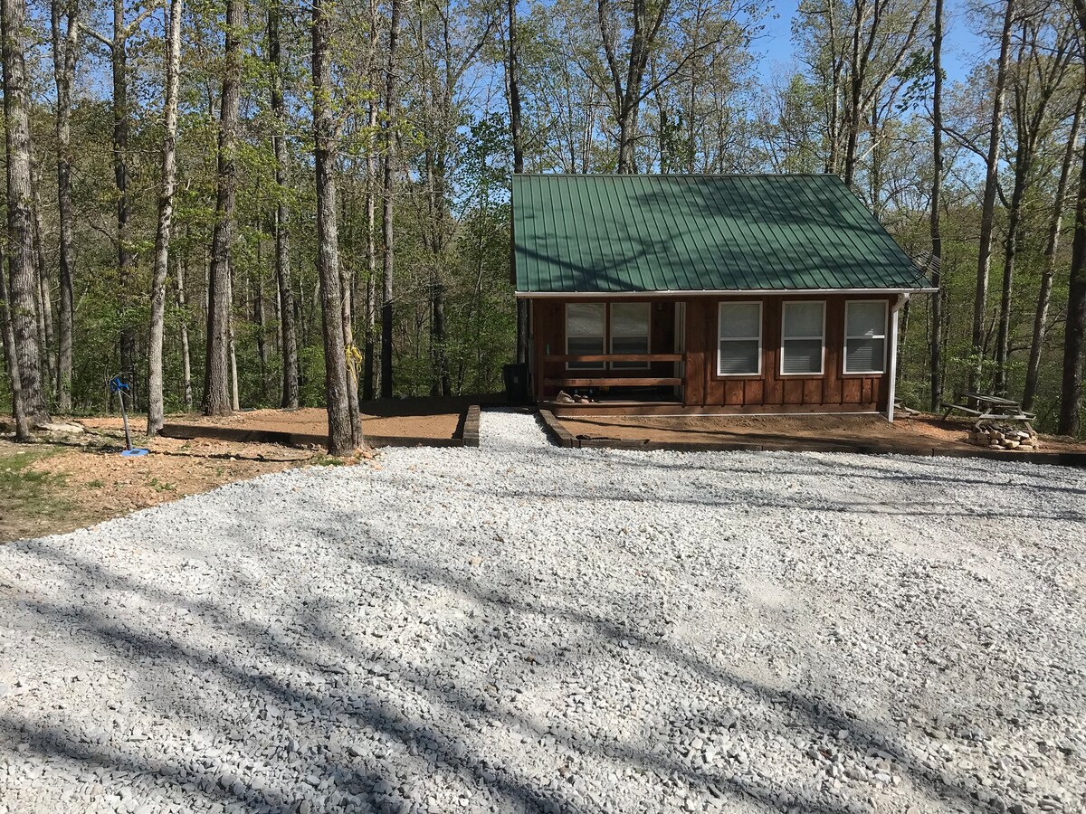 Pruitt Mountaintop Cabin Rental