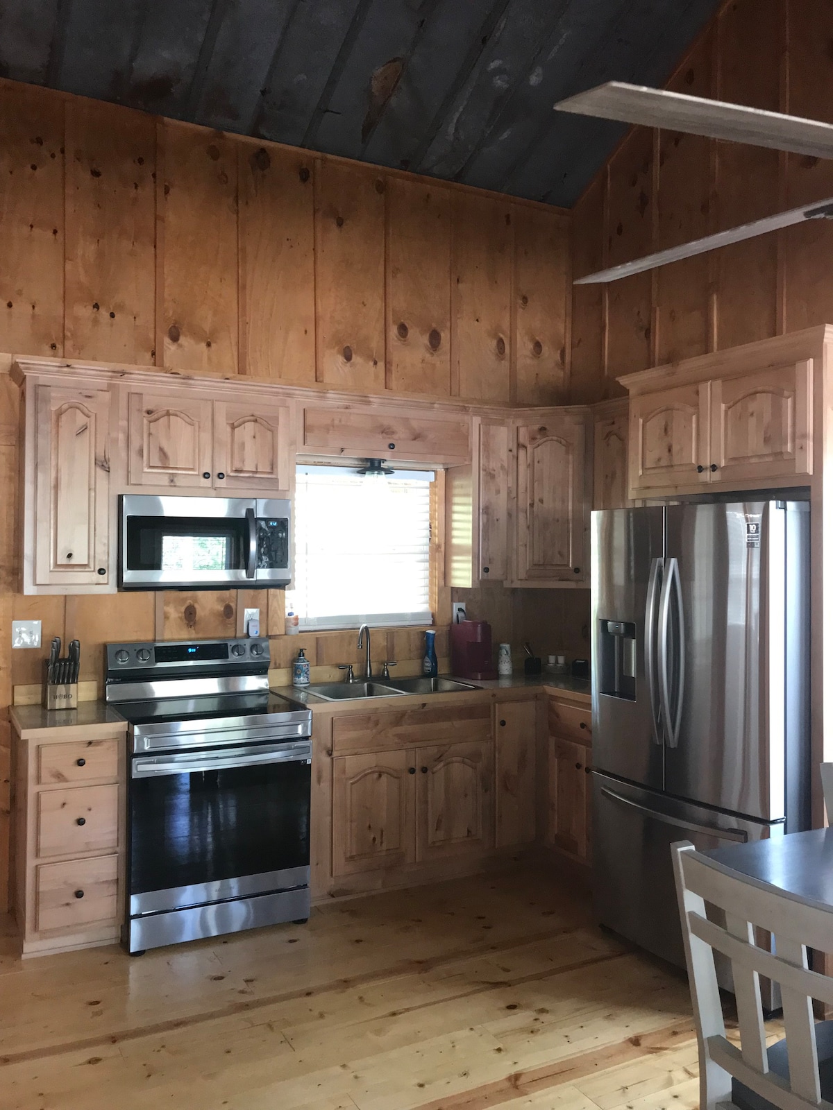 Pruitt Mountaintop Cabin Rental