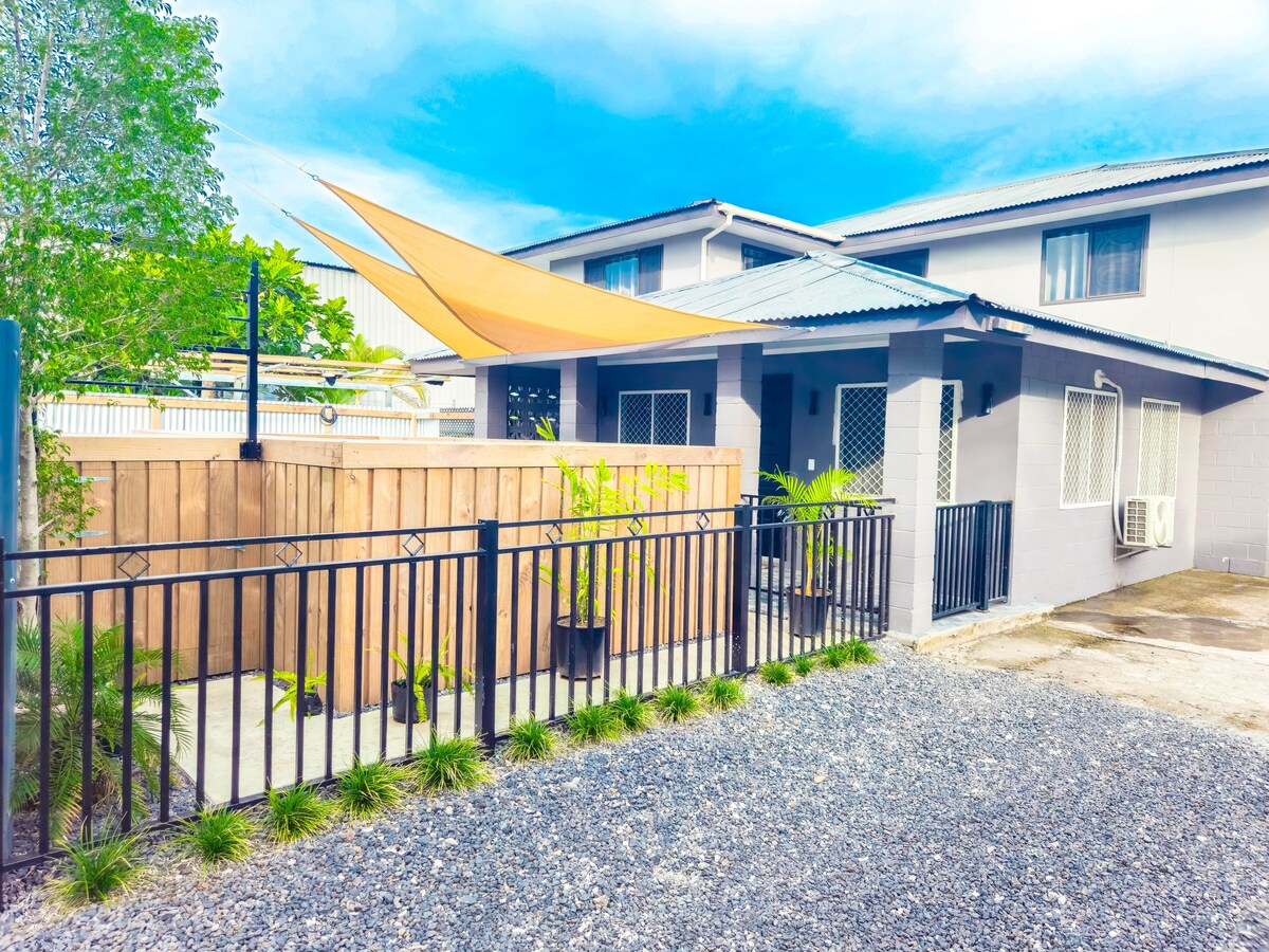 Modern Oasis, Vaitele | 4BR,Free-WiFi,Pool,Netflix