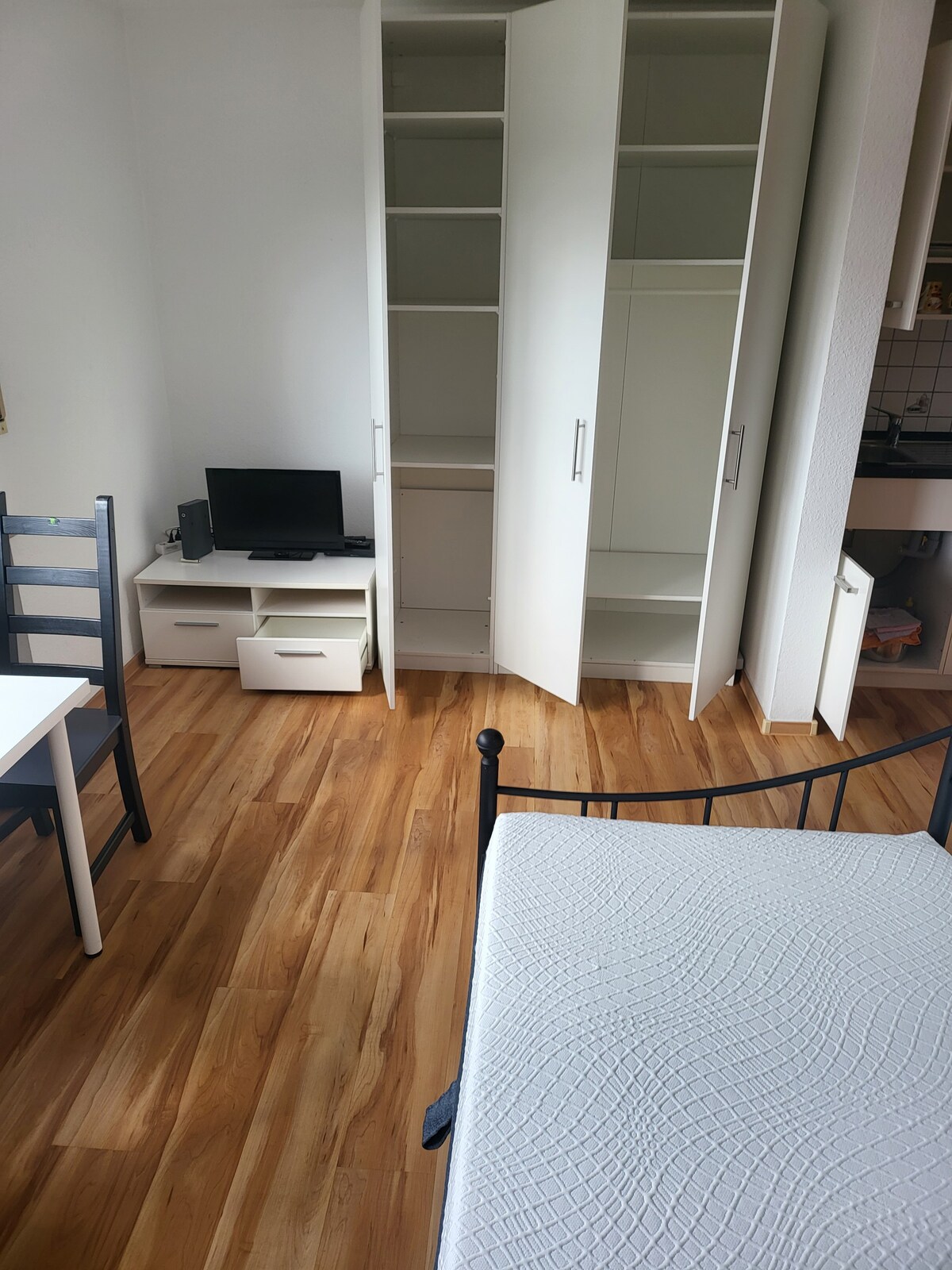 Einzimmerappartment zu vermieten