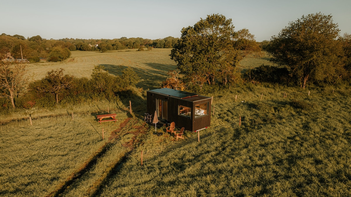 Parcel Tiny House -拉托什的布列塔尼乡村