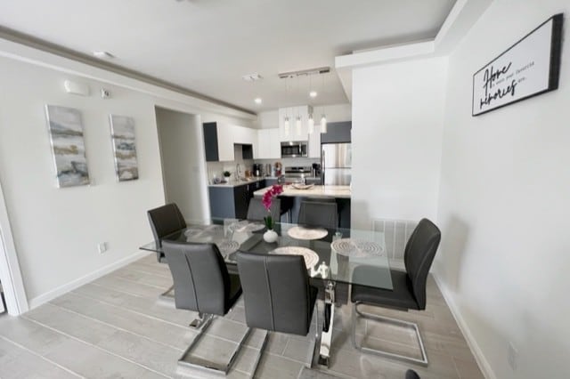 NICE brand NEW 2 bed apartment
