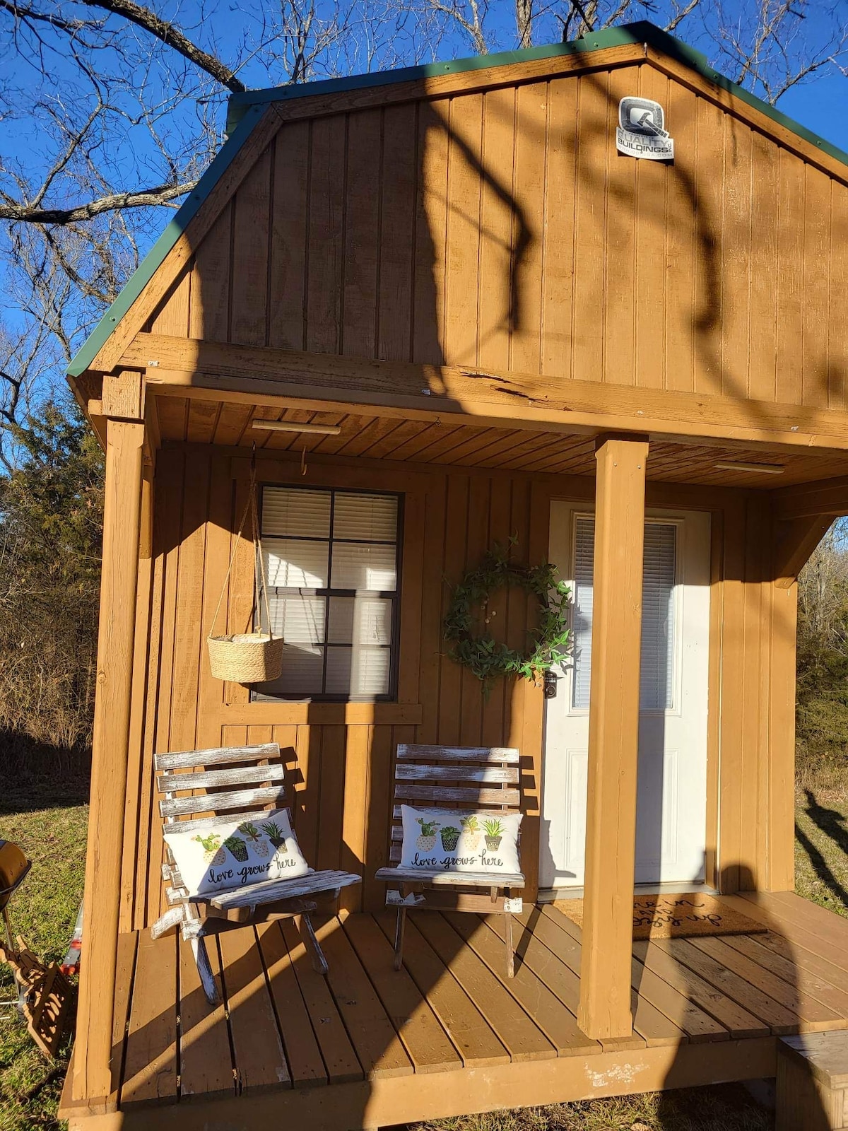 Cozy Cabin, golf, fish, Illinois river, ATV, Kayak