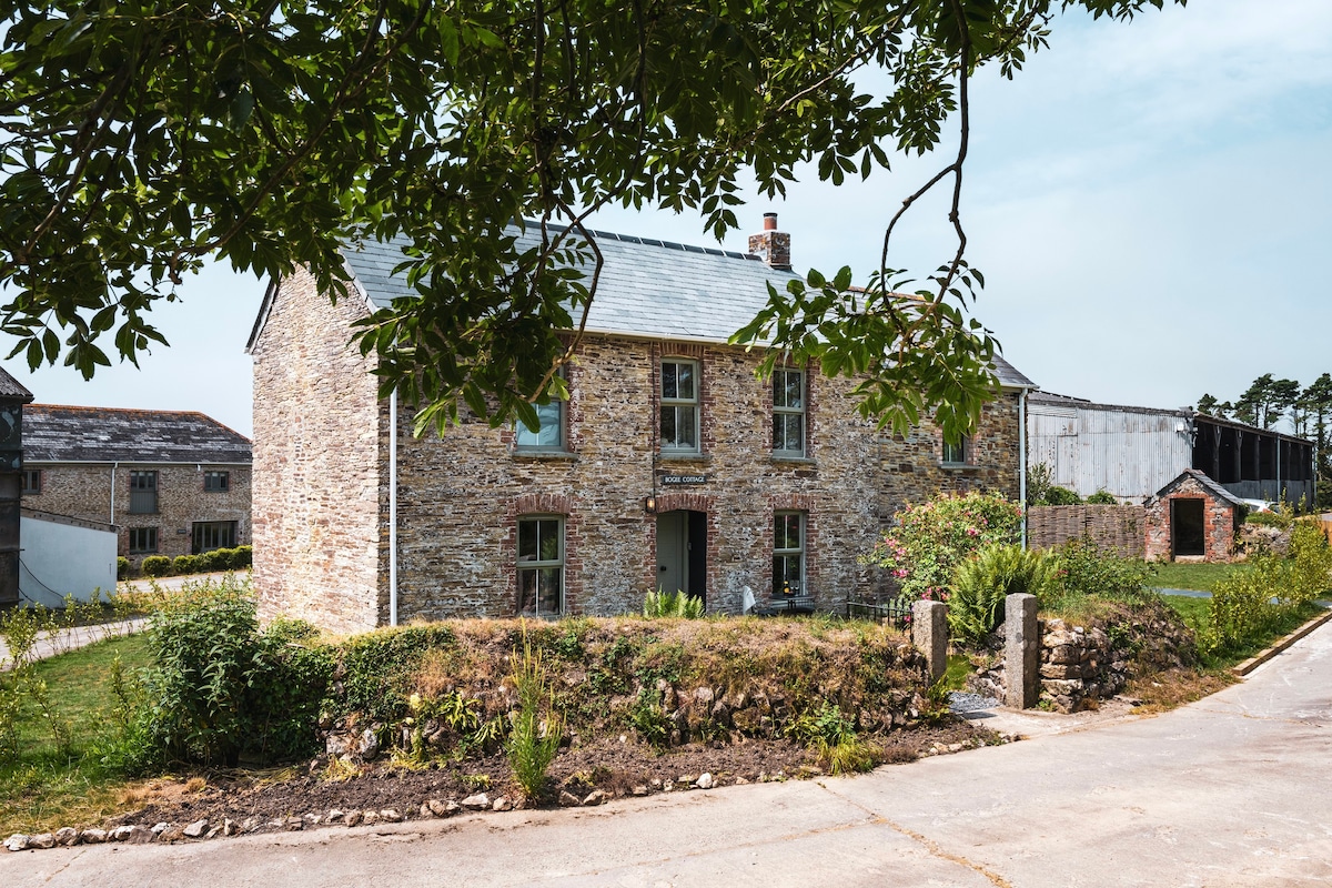 The Cottage at Bogee Farm