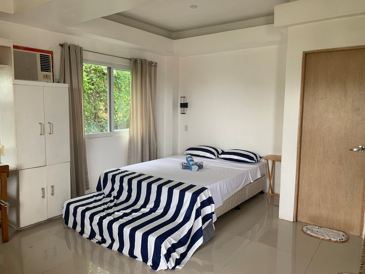 Furnished Studio with Kitchen In White Beach