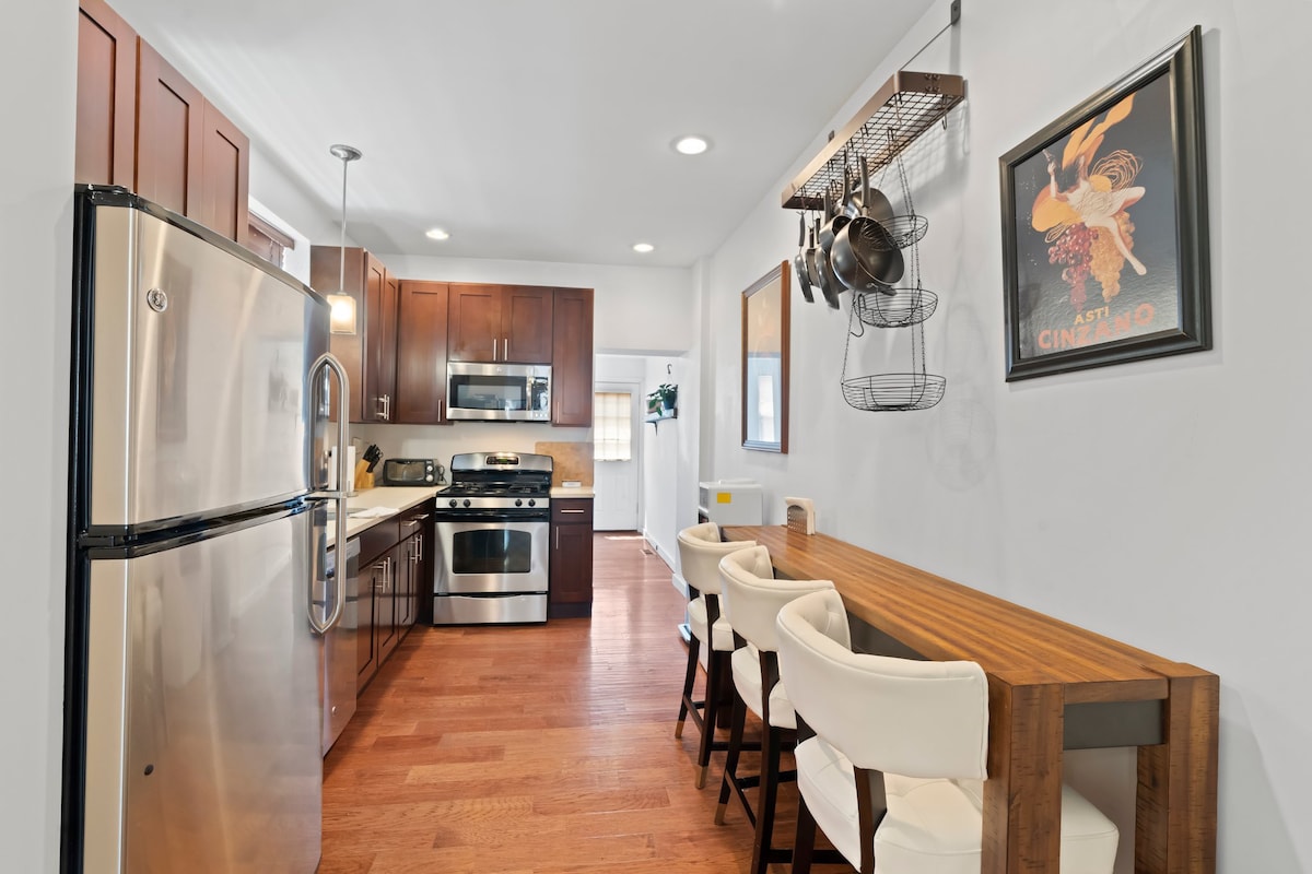 Welcome to Your New Home in Fishtown - Sleeps 8!