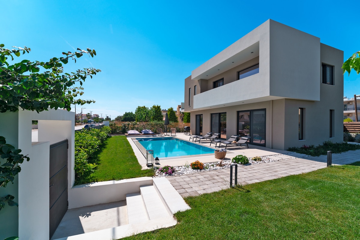 Villa Certo II - Brand New Luxury Pool Villa 3BDs