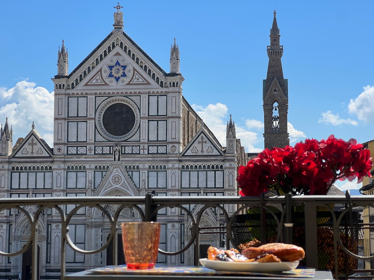 [Santa Croce best view] the terrace of artists