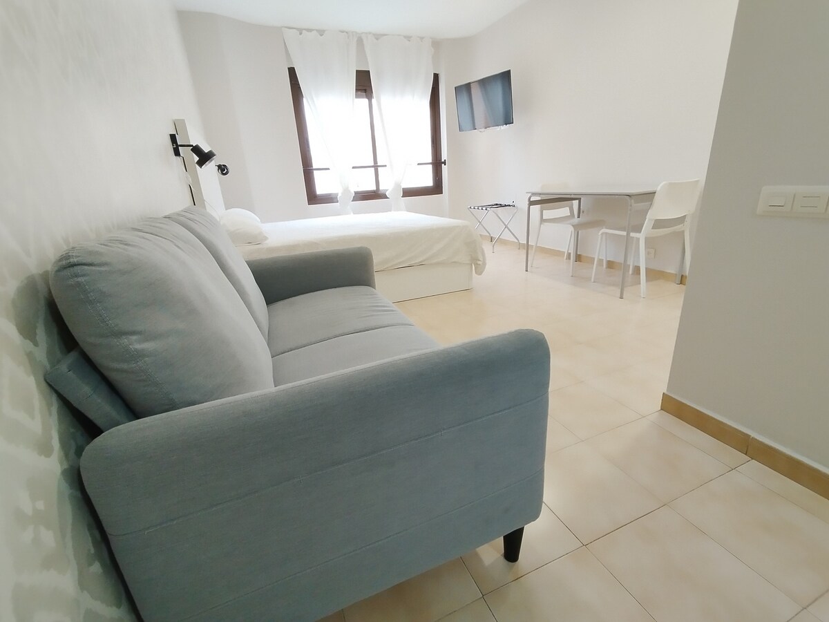 Apartamento completo en Sevilla / Triana- Remedios