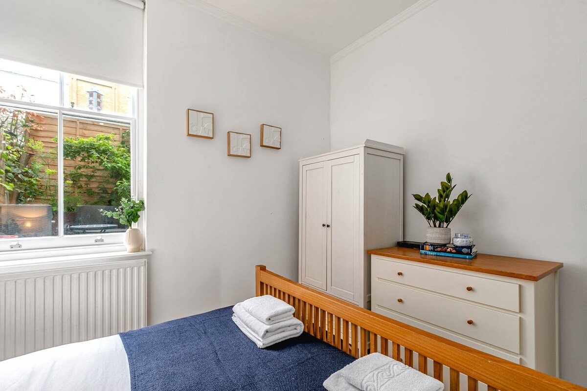 Cozy Covent Garden/Oxford Street apartment