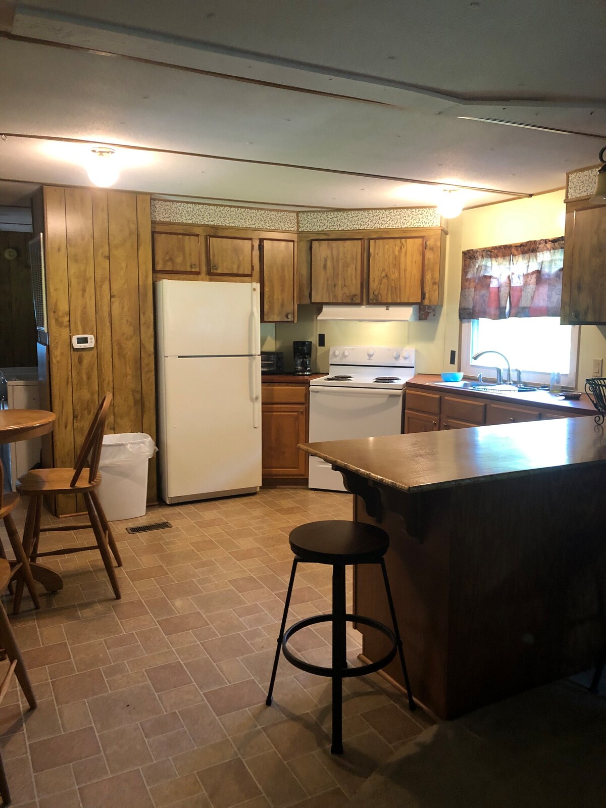 Mobile Home For Rent 32 Chisholm