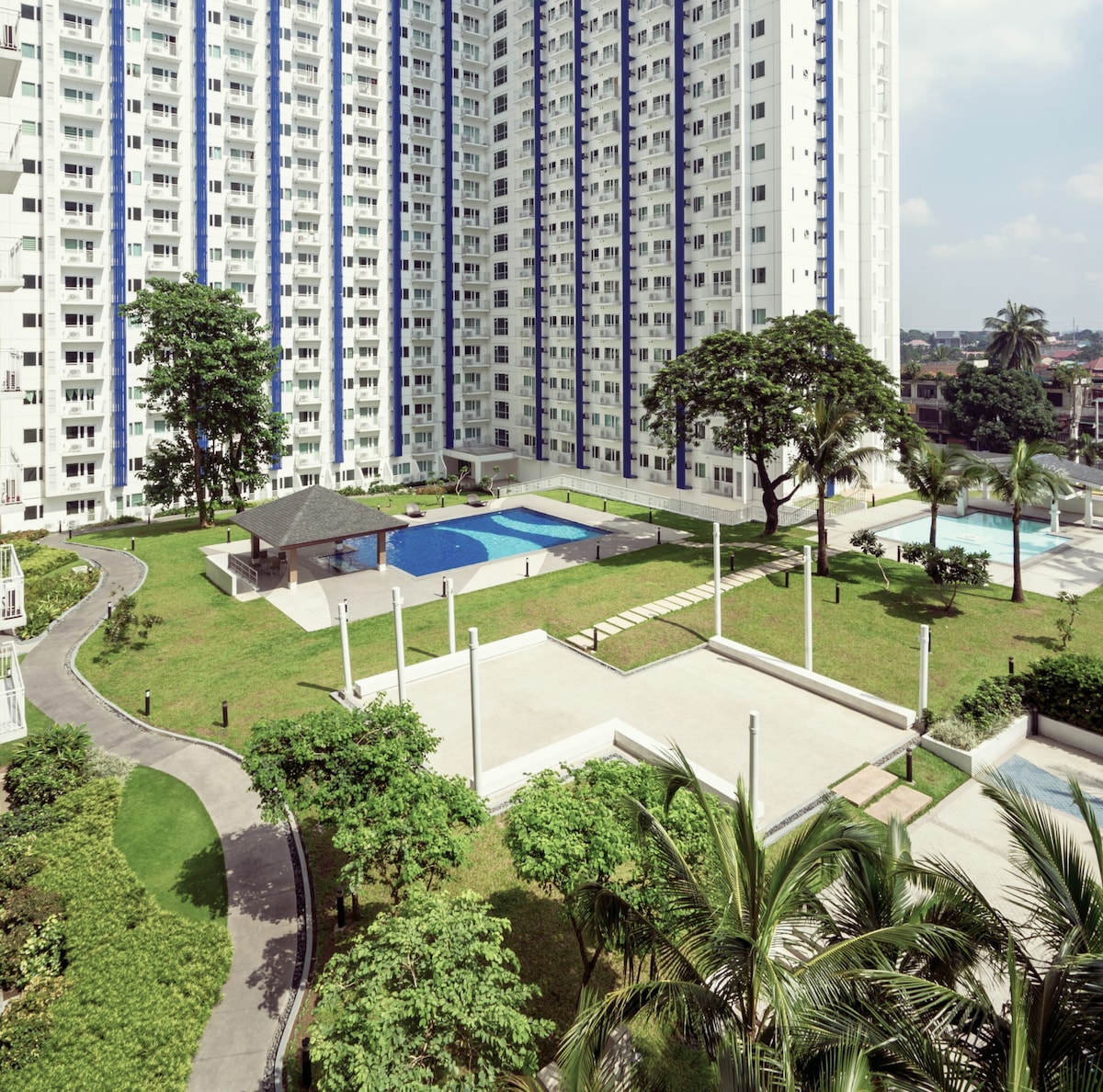 Grass Residence SM North EDSA Tower 3