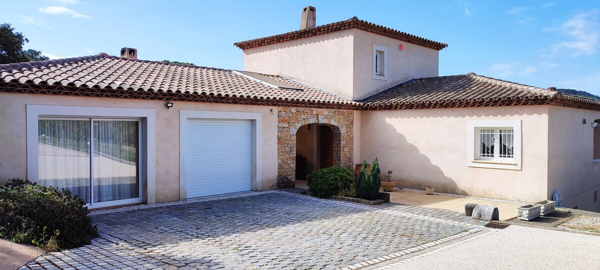 Havre de paix : Appartement indépendant et piscine