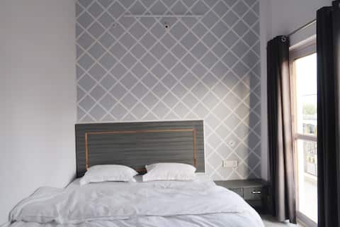AC Room central near temples, Aarambh Residency