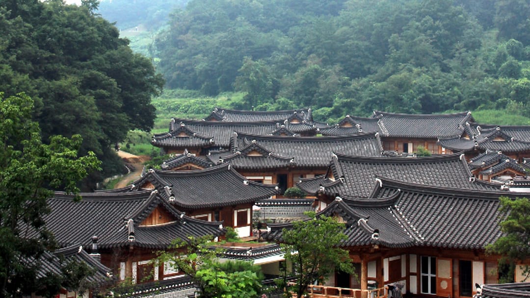 7号Solhyang/7棵松树和宽敞的韩屋院/房东评分5.0/180 pyeong私人住宅使用/免费烧烤