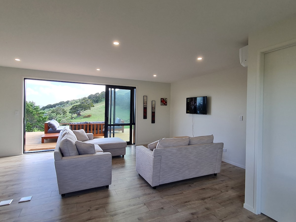 Kaipara Harbour Views Master Bedroom