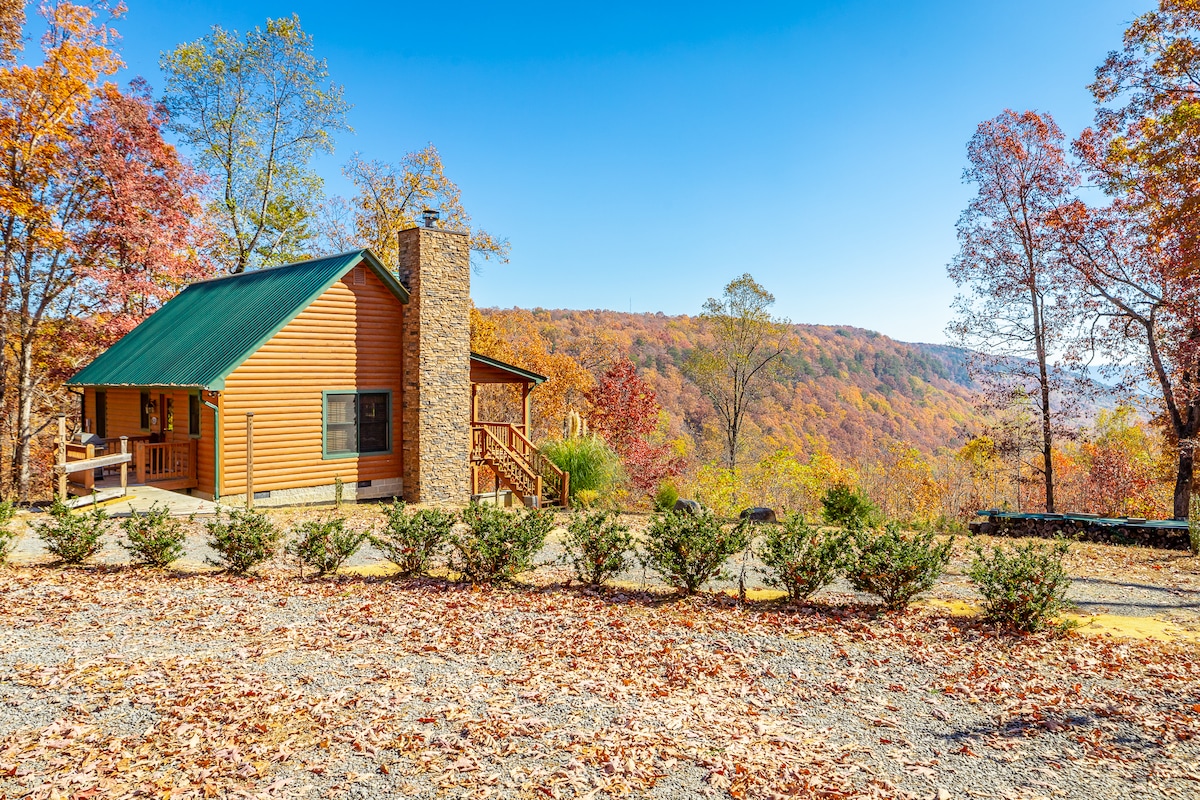 Cast Iron Cabin - Hot Tub & View