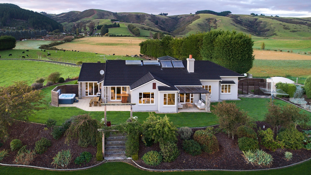 Meadowbank Taieri View