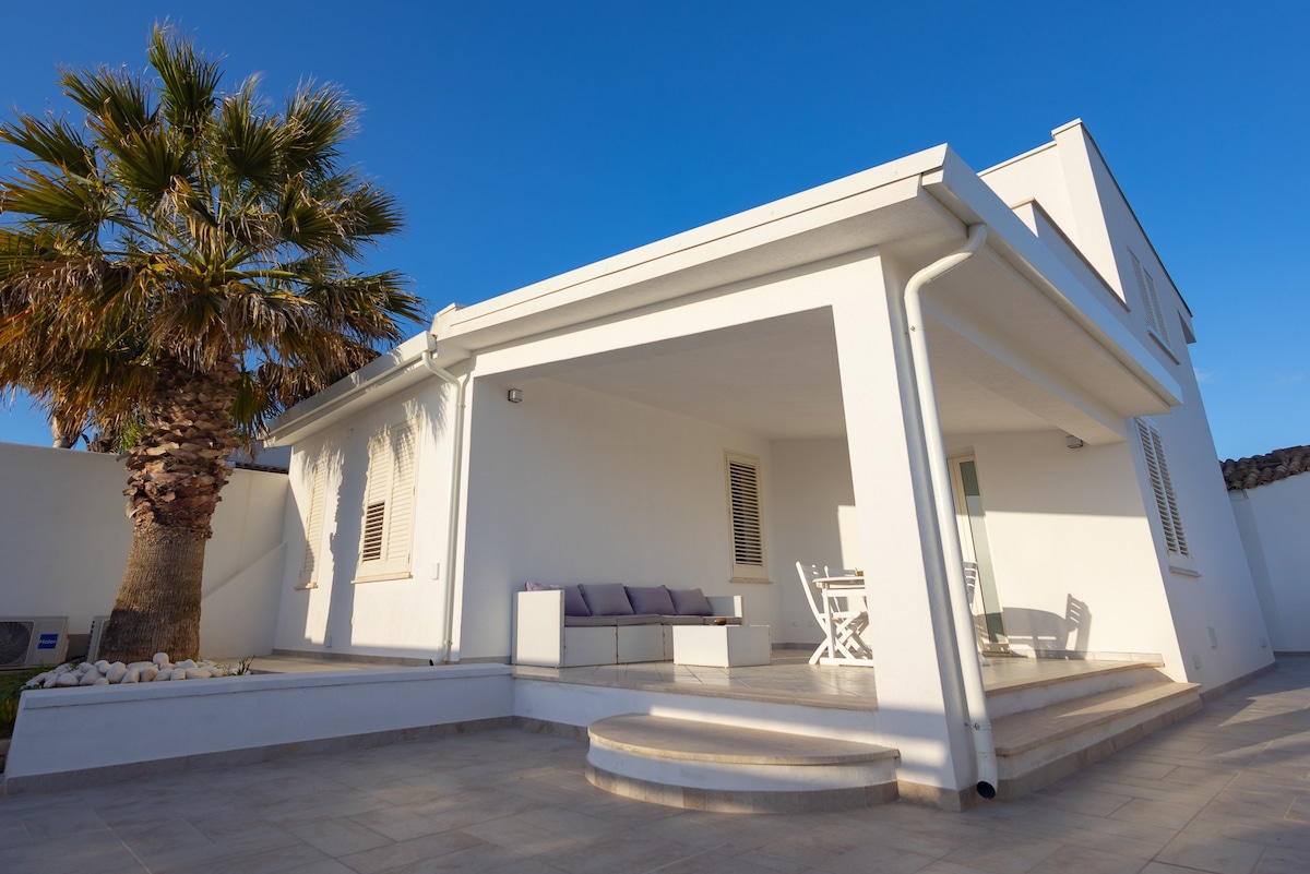 White Villa al Mare Terra Piano