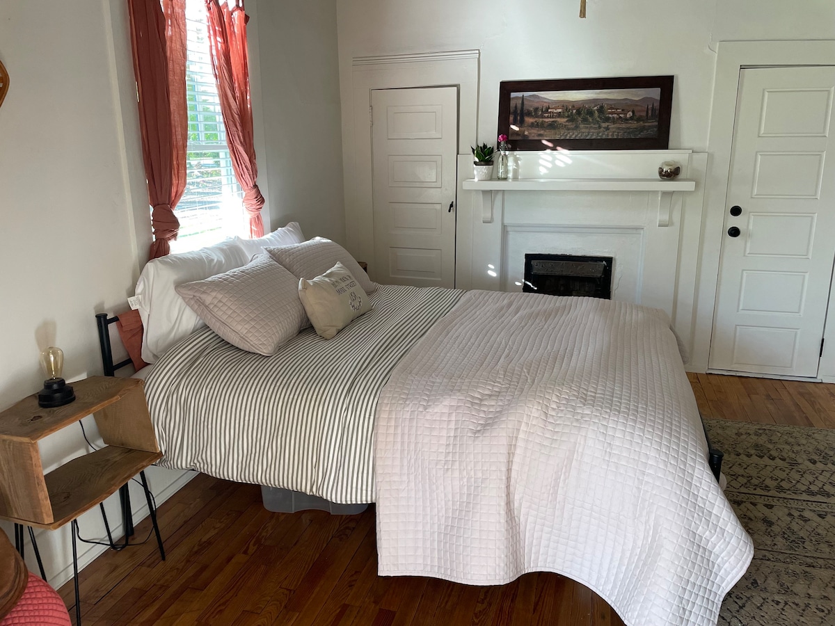 Firefly Trail Guesthouse